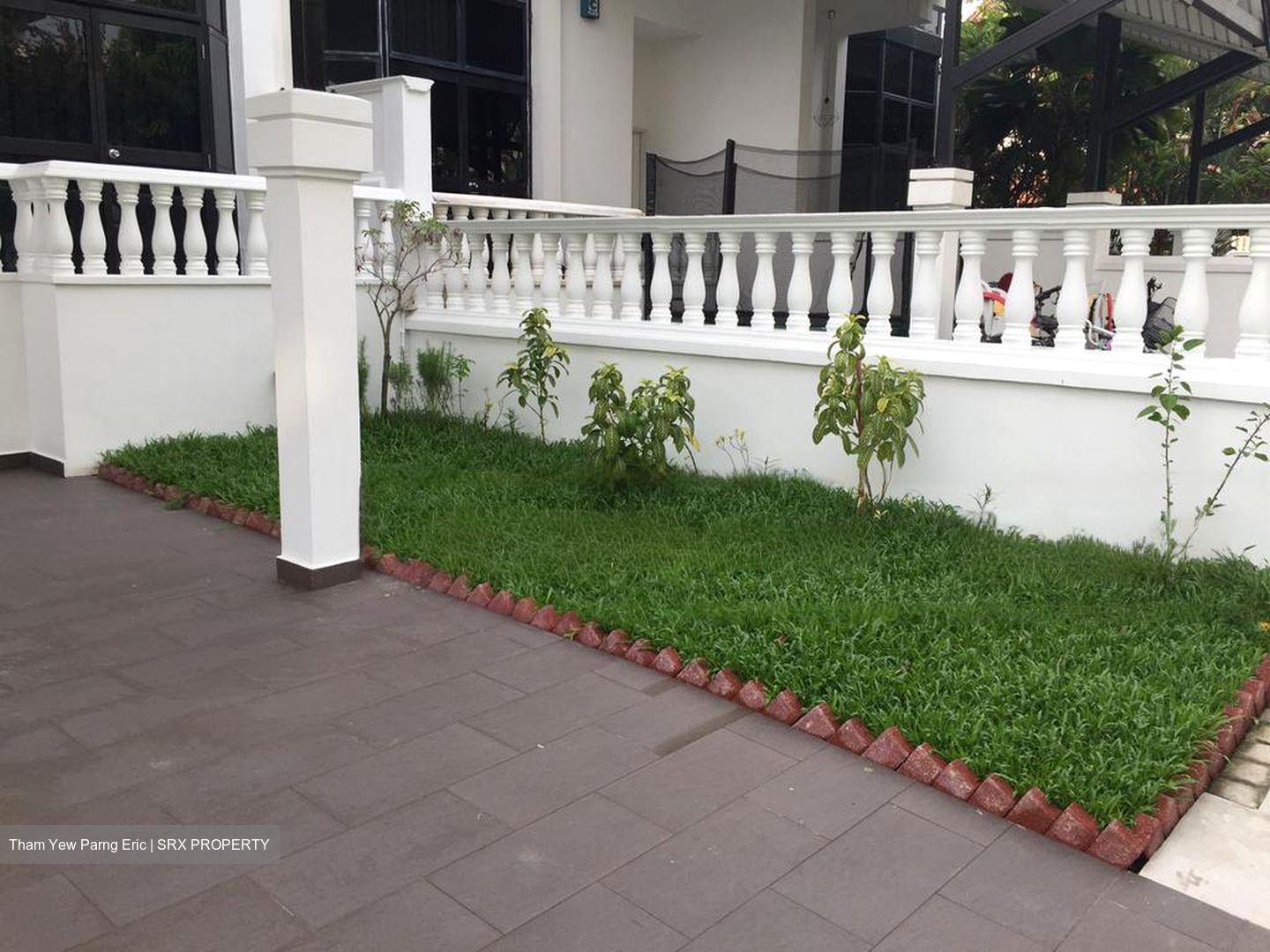 King's Road (D10), Terrace #470258791